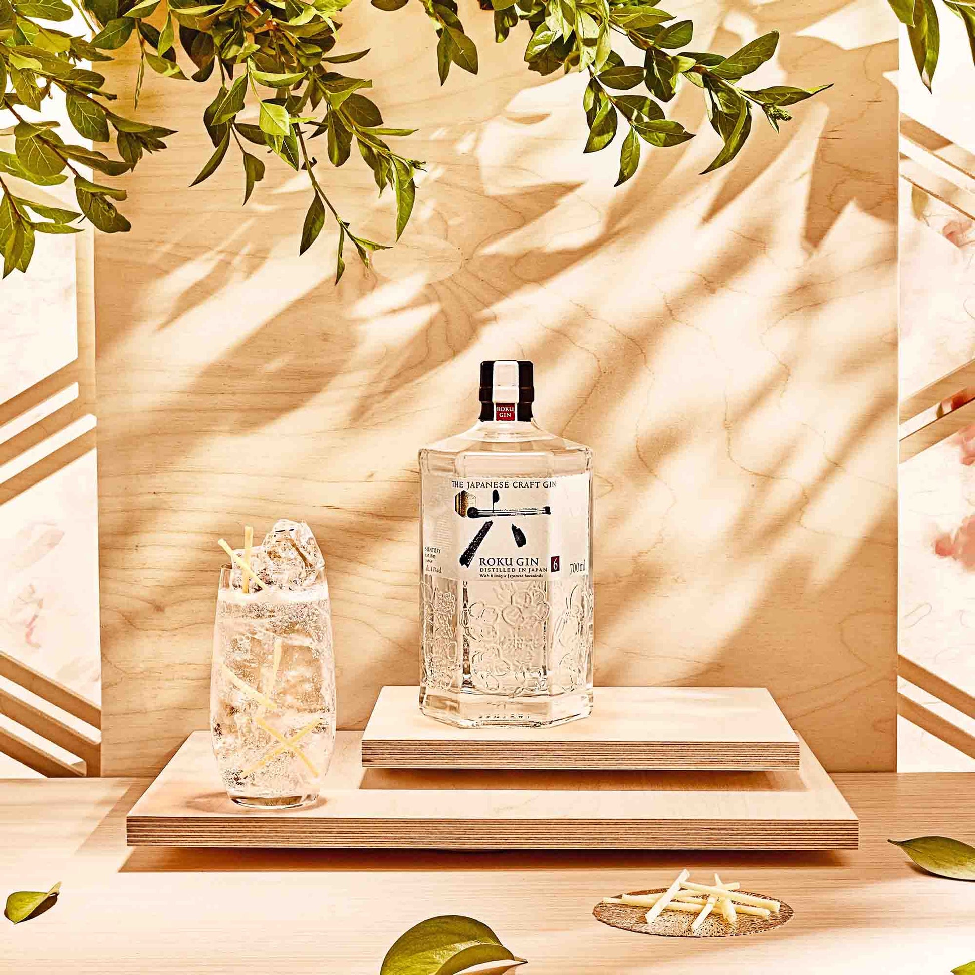 Roku Gin Craft Japonais - Gin aux 6 Botaniques Japonaises| 43% vol | 70cl